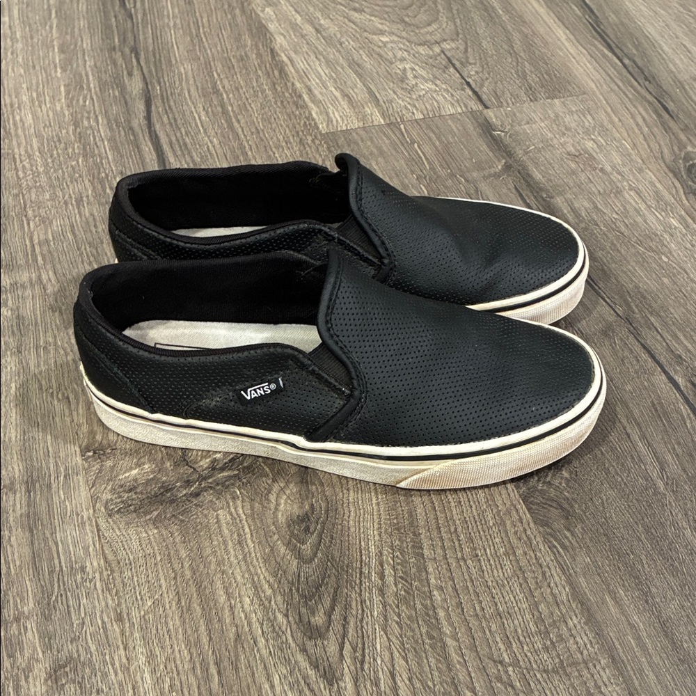 Vans Women’s Size 6.5 Black Slip-On Sneakers